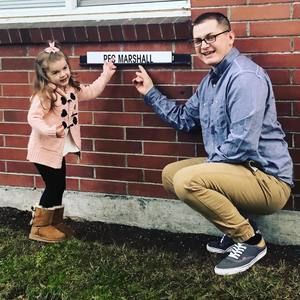 Meet your Posher, Devin